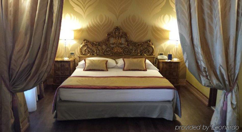Hotel Amadeus Венеция Экстерьер фото