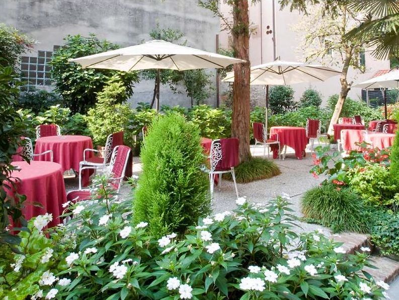 Hotel Amadeus Венеция Экстерьер фото
