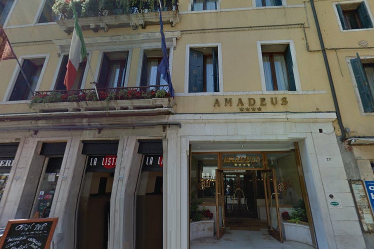 Hotel Amadeus Венеция Экстерьер фото