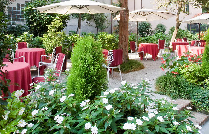 Hotel Amadeus Венеция Экстерьер фото
